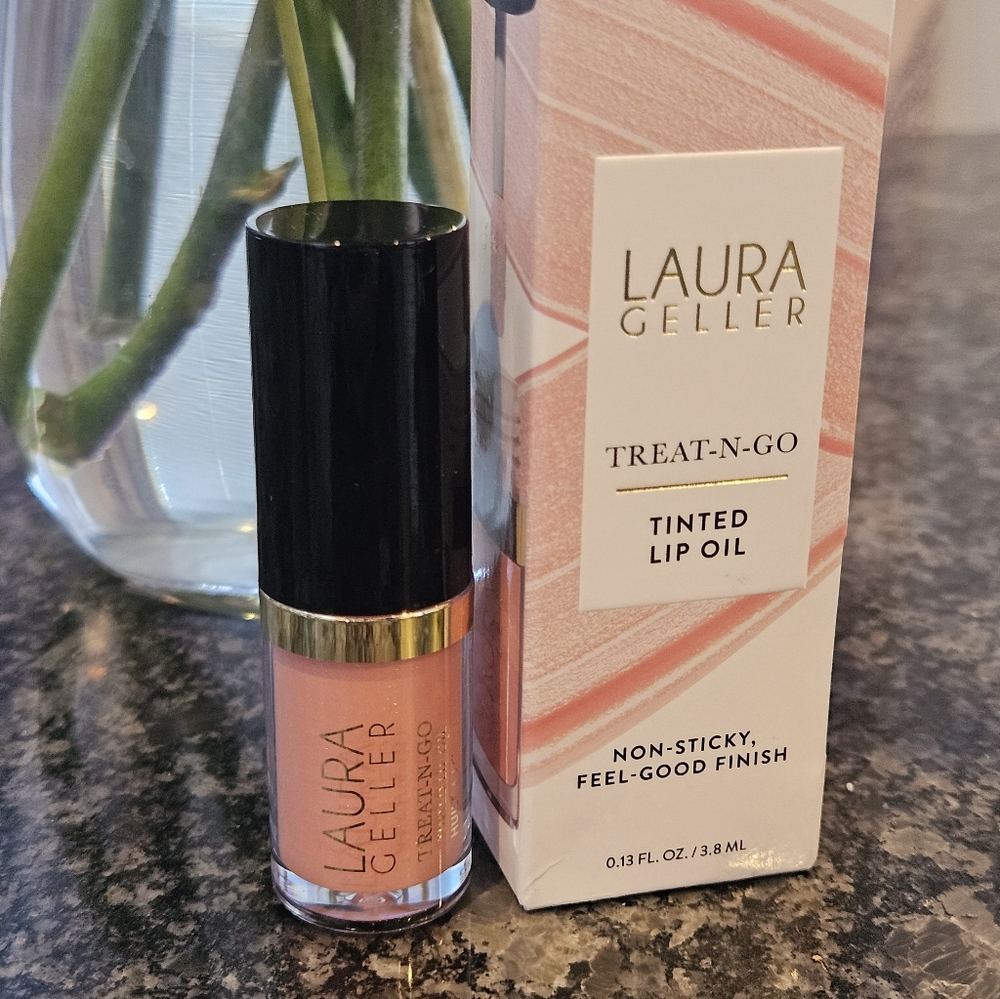 Laura Geller Tinted Lip Oil - Picture 15 of 15